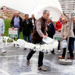 Concentración reciente de los ganaderos lácteos de la Comunidad en protesta por el bajo precio que las industrias les ofrecen por la leche