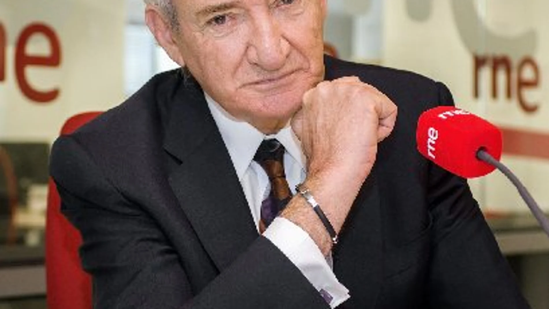 Luis del Olmo, en el estudio de RNE