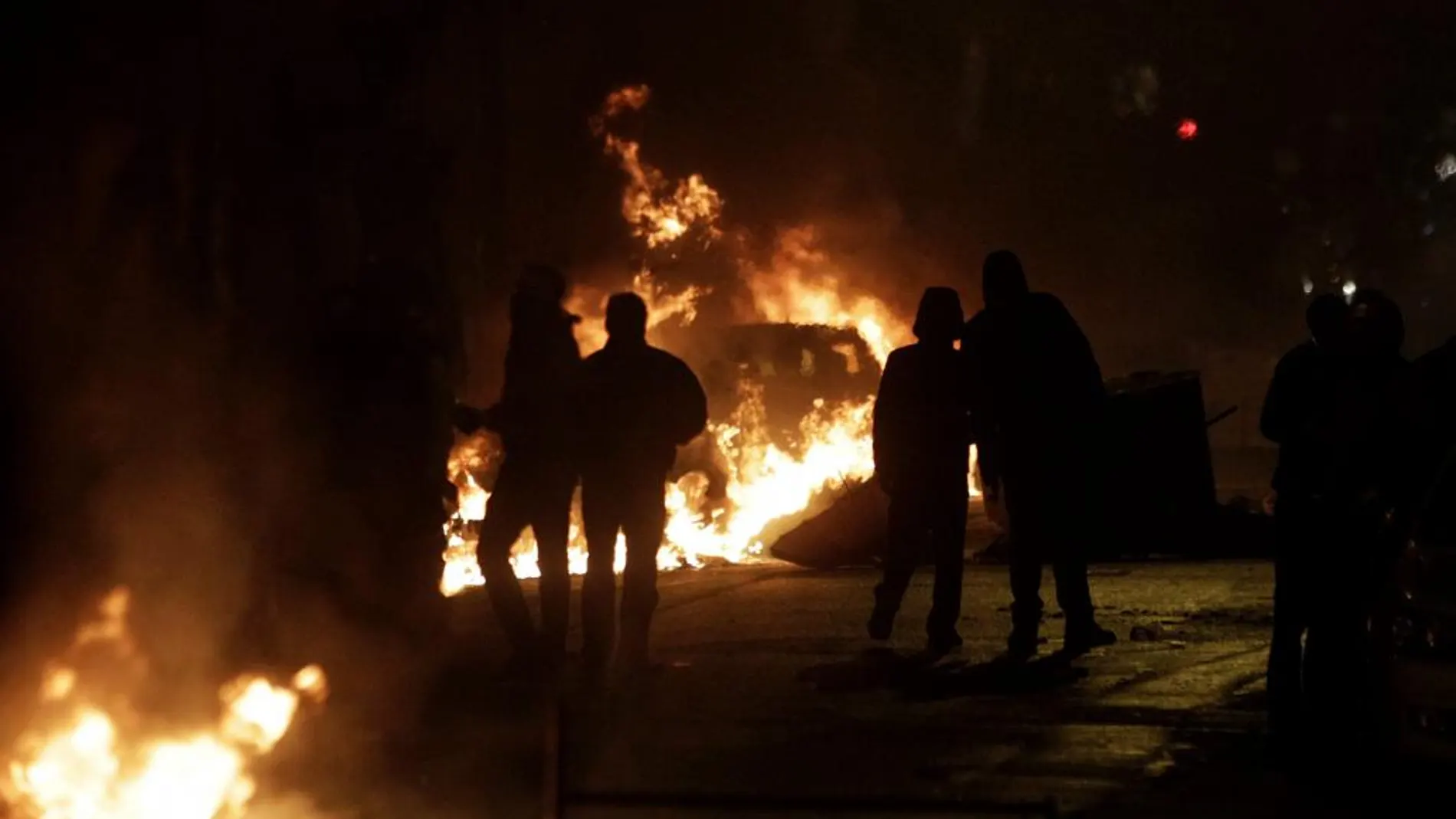 Un grupo de manifestantes provocó graves incidentes en el centro de Atenas