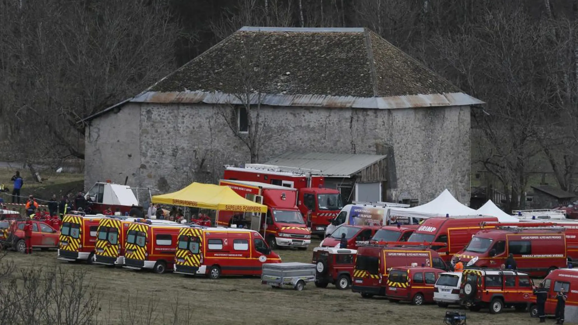 La identificación de los cadáveres tardará como mínimo 15 días