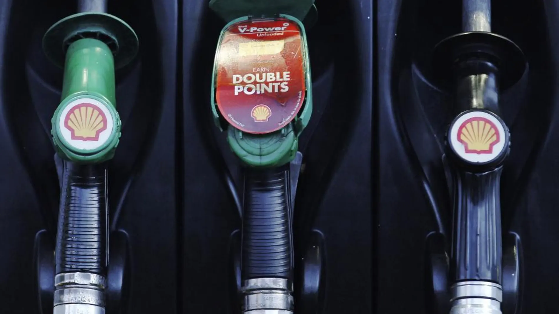 El consumo de gasolina y gasóleo de automoción sube el 0,5 % en julio
