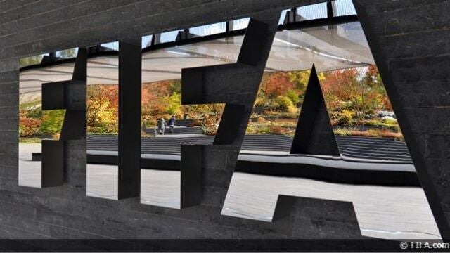 Cuatro candidatos a presidir la FIFA