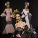 La flamenca pierde sus curvas