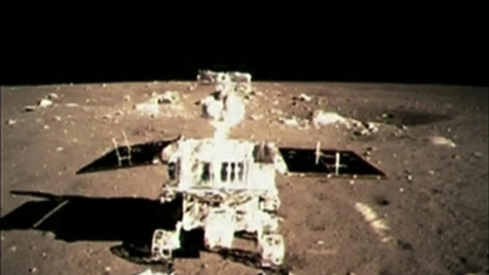 Imagen del robot chino enviado a la Luna