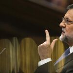 El presidente del Gobierno, Mariano Rajoy, durante su intervención en la segunda jornada del debate sobre el estado de la nación, hoy en el Congreso de los Diputados