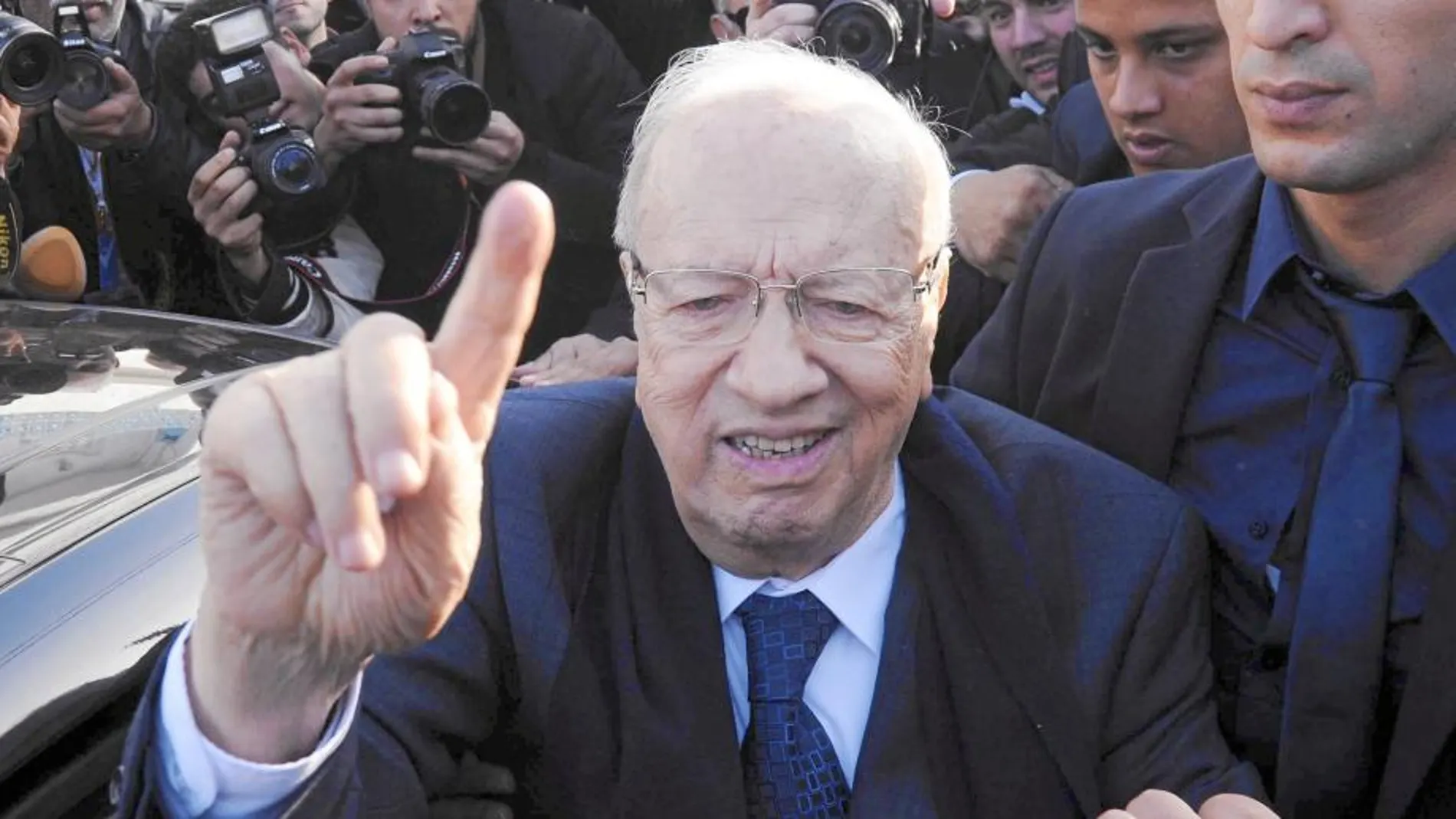 UN VETERANO. Essesbi es un viejo conocido de la política tunecina. Fue ministro del antiguo régimen