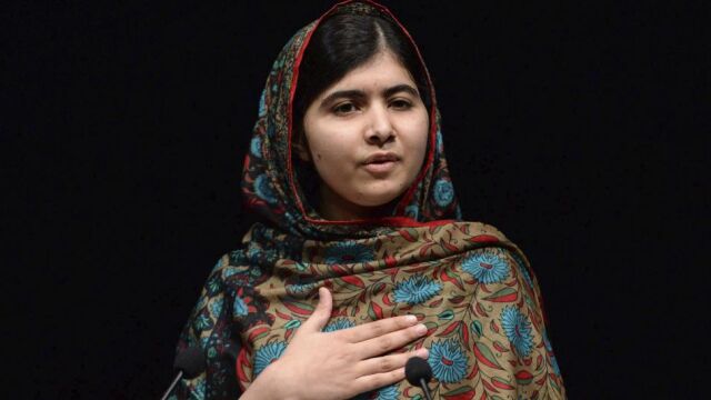 La paquistaní Malala Yusufzai durante una rueda de prensa celebrada en la Biblioteca de Birmingham, Reino Unido