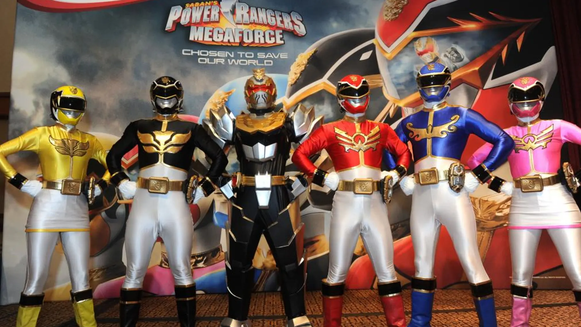 Los Power Rangers, durante la celebración del 20 aniversario de la formación.