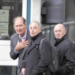 El abogado Brian Currin y otros «conflictólogos» en Bayona, en una imagen de archivo