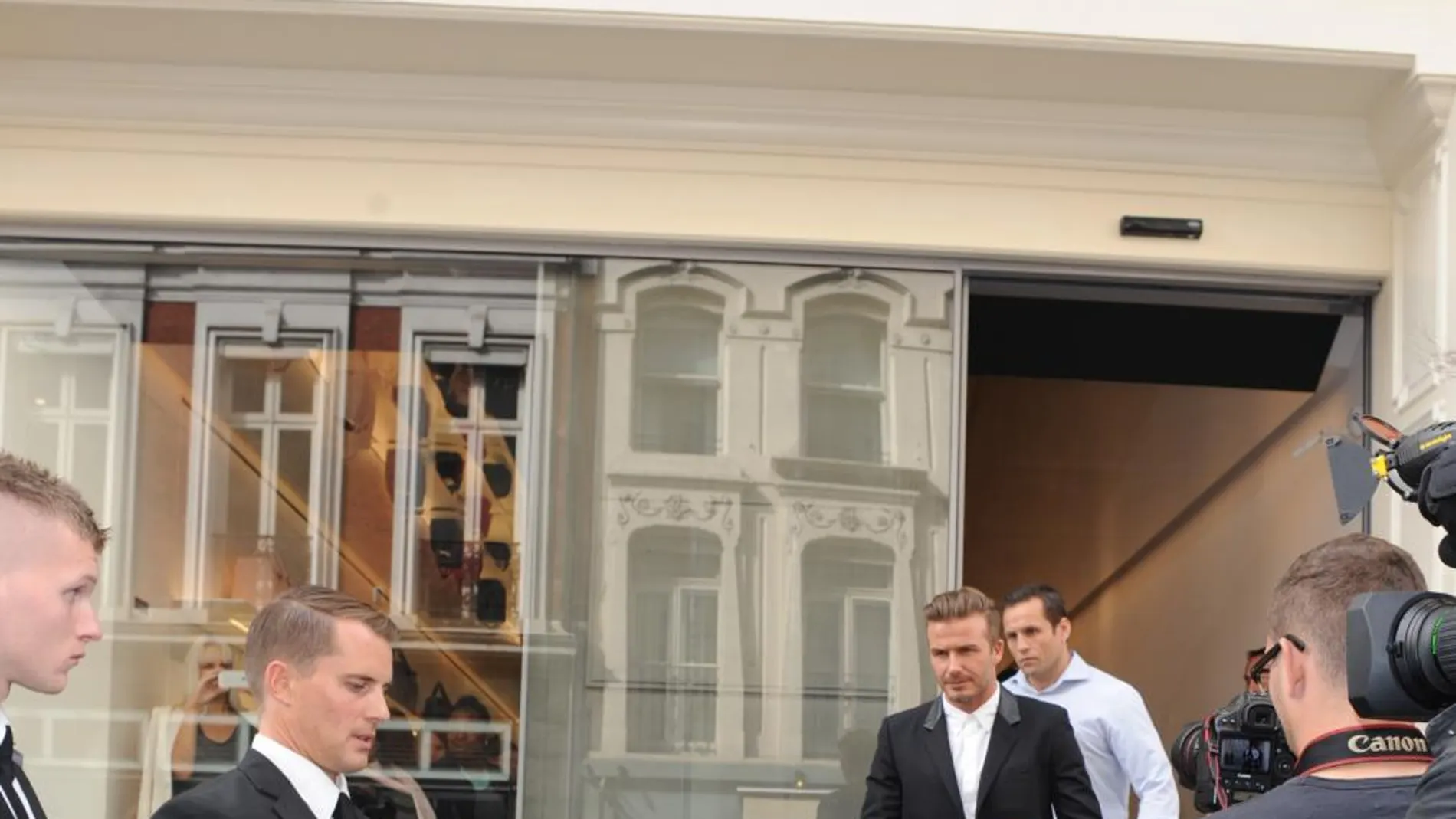 David Beckham en la inauguración de la tienda de su mujer en Londres