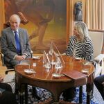 El Rey recibió el pasado 31 de octubre en La Zarzuela a los representantes de la Fundación Víctimas del Terrorismo, Mari Mar Blanco, Ángeles Pedraza y Tomás Caballero