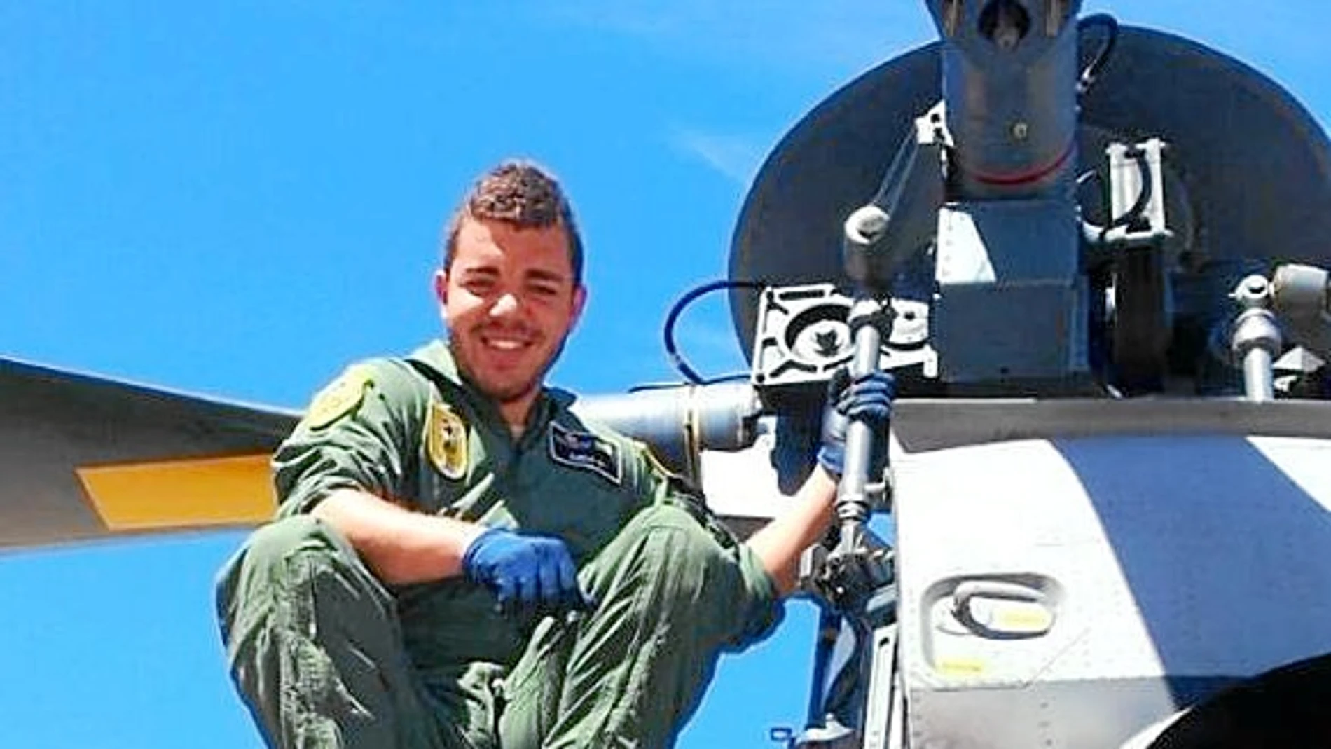 El sargento Ojeda, mecánico, se reincorporó al SAR tras el verano