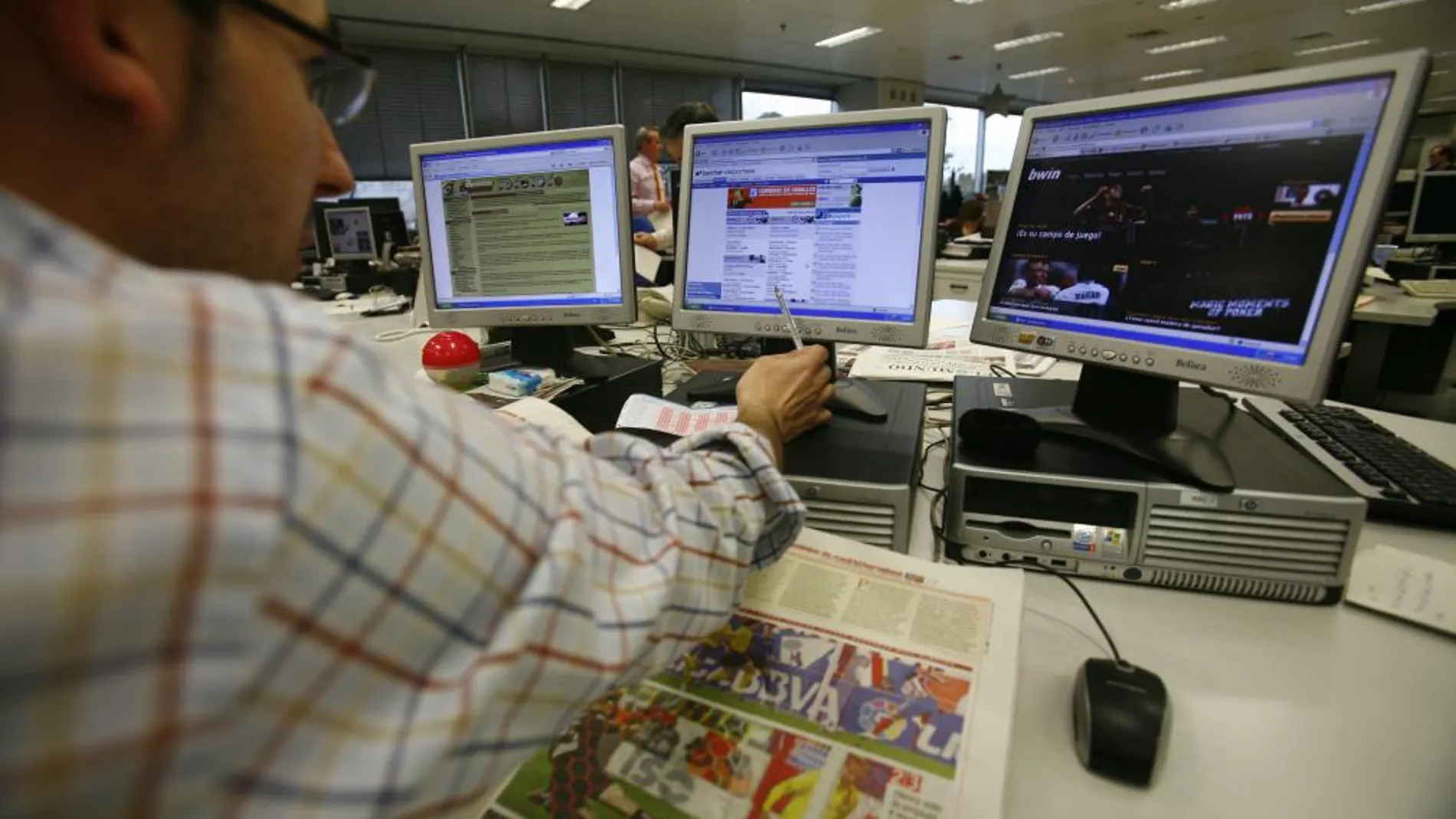 Los españoles se han gastado 2.354 millones en el juego "online"entre junio y noviembre