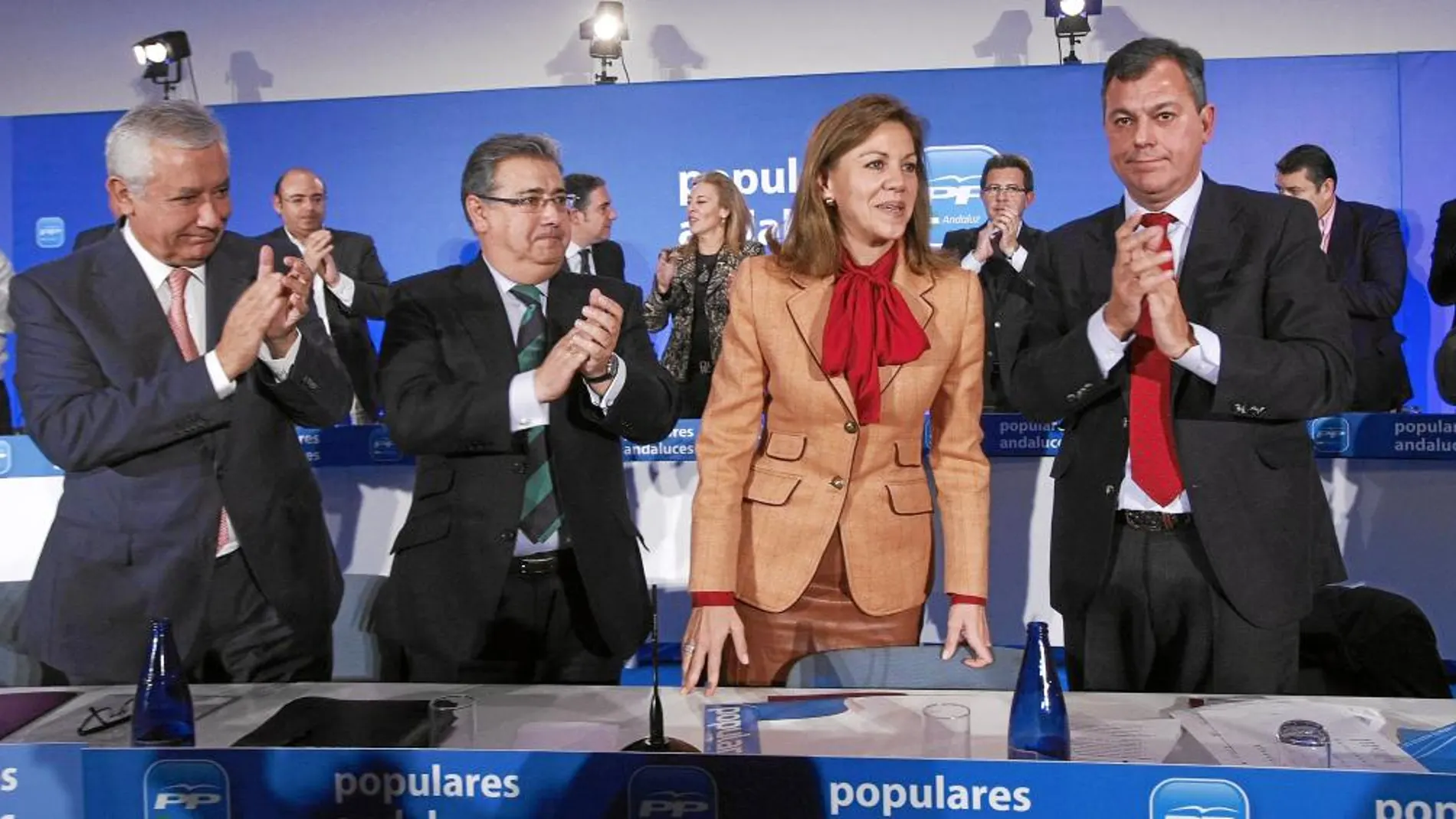 Javier Arenas, Juan Ignacio Zoido, Dolores de Cospedal y José Luis Sanz, ayer en la Junta Directiva Regional que convocó el Congreso del PP-A