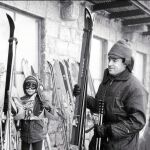 El duque de Cádiz, durante un viaje de esquí en la década de los setenta