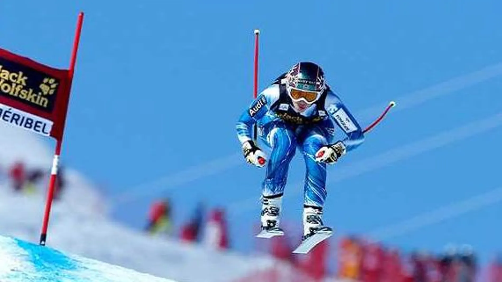 Carolina Ruiz, esquiadora en la modalidad de alpino, competirá en el supergigante y en el descenso