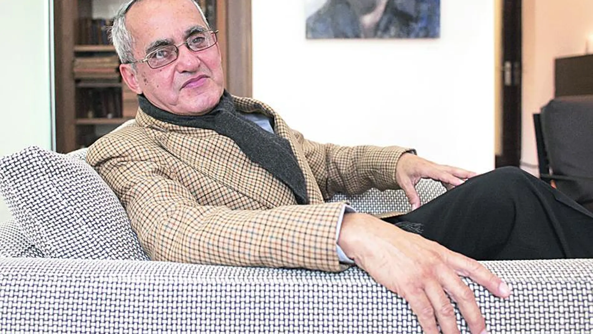 Orlando Molina: «Venezuela necesita unos Pactos de la Moncloa con urgencia»