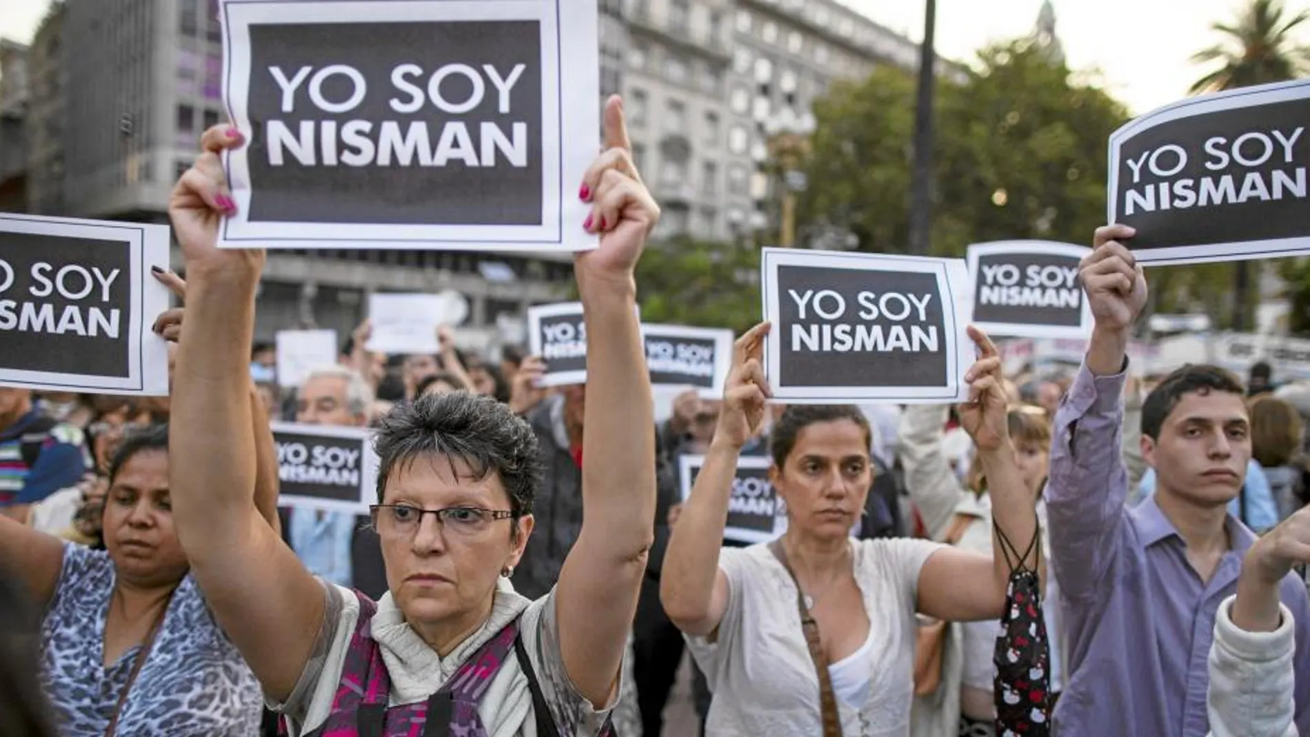 La sociedad argentina exige justicia y respuestas a todos los interrogantes del «caso Nisman»
