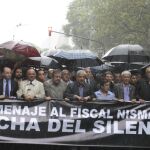 Manifestantes protestan el 18F en la marcha convocada por los fiscales argentinos en homenaje al fiscal Alberto Nisman en Buenos Aires (Argentina).