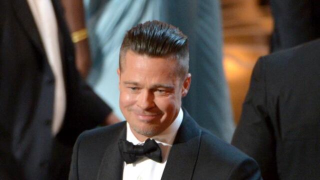 Brad Pitt recoge el Oscar a Mejor Película por «12 años de esclavitud»