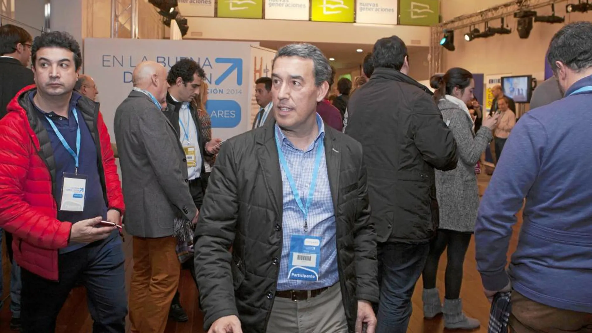 El presidente del PP de Ávila y secretario del Grupo Popular en el Senado, Antolín Sanz, antes de intervenir