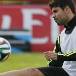 Diego Costa juega de inicio.