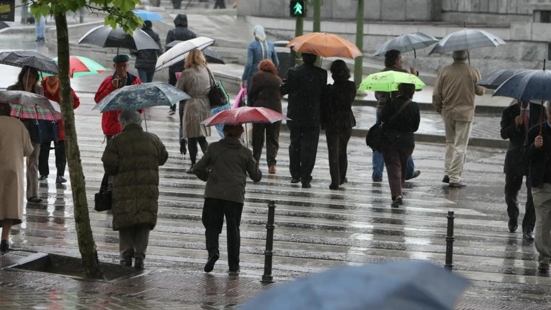 la primavera arranca con siete provincias en alerta por lluvias