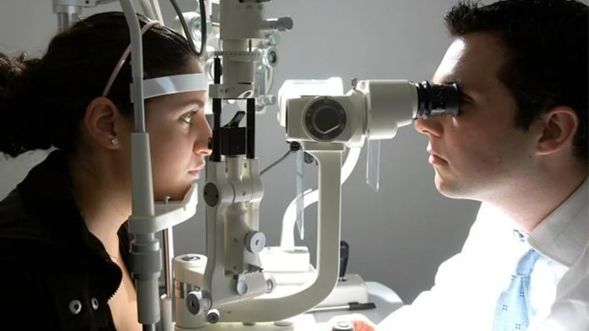 El glaucoma está relacionado con el aumento de la presión ocular