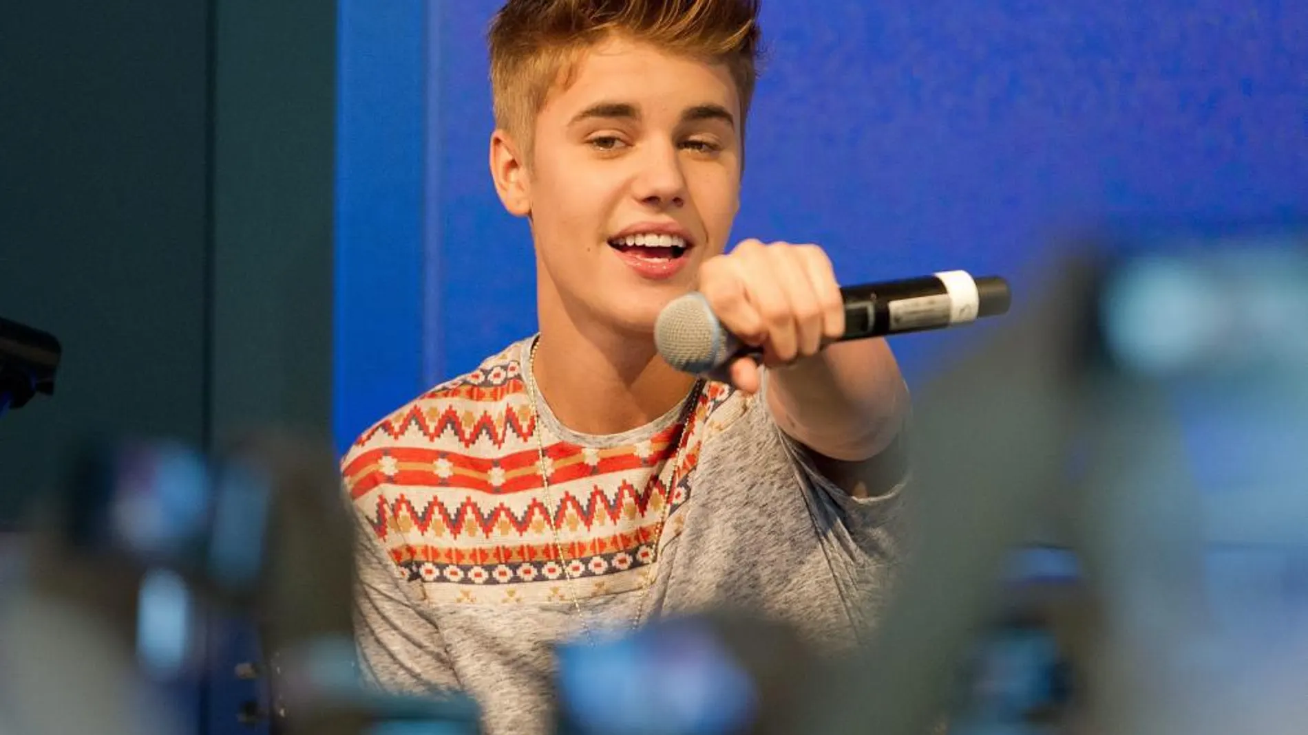 Fotografía de archivo del 11 de septiembre de 2012 muestra al cantante canadiense Justin Bieber durante un concierto acústico, privado, en Fránkfurt