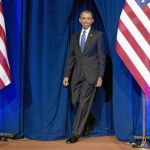 El presidente Barack Obama a su llegada al departamento de Justicia de EE UU, ayer, en Washington, para dar su discurso