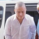 En las últimas imágenes que se tienen del joven, durante su juicio de más de 11 horas, se le ve tranquilo pero físicamente muy afectado por lo sucedido