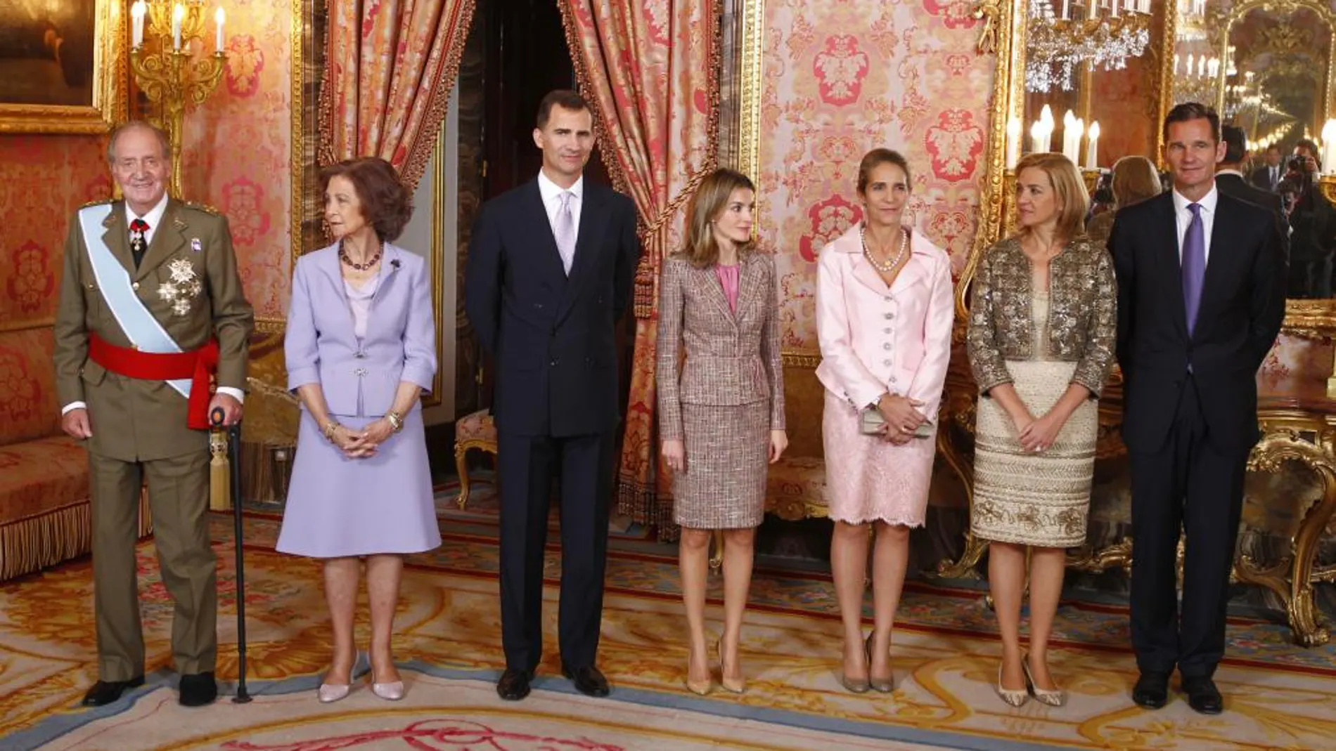 Las Infantas Elena y Cristina en el bautizo de la hija de Alexia de Grecia en 2008