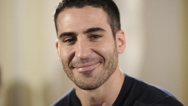 El actor Miguel Ángel Silvestre durante la presentación de la serie.