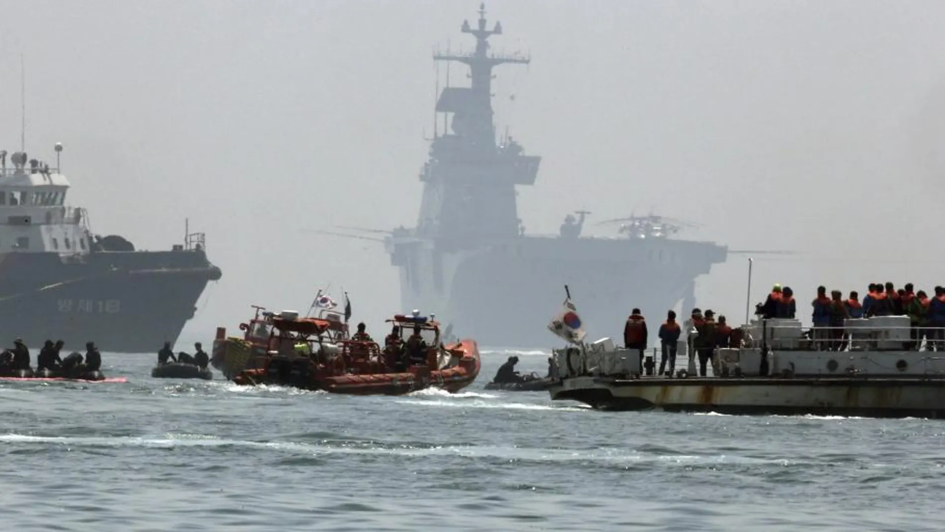 Continúan las tareas para recuperar los cuerpos de los pasajeros del «Sewol»