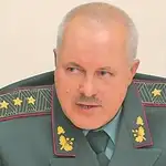  El general que desobedeció a Yanukóvich, nuevo ministro de Defensa