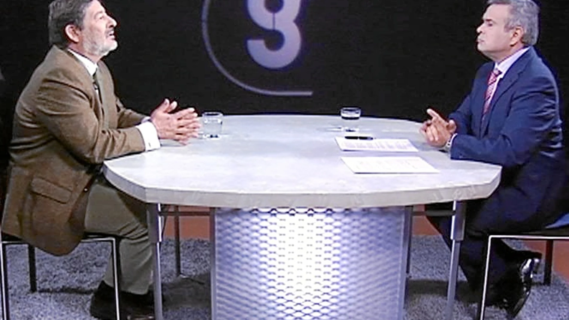 Con producción propia, la televisión gestionó y grabó una entrevista exclusiva a Francisco Javier Guerrero que se emitió el martes