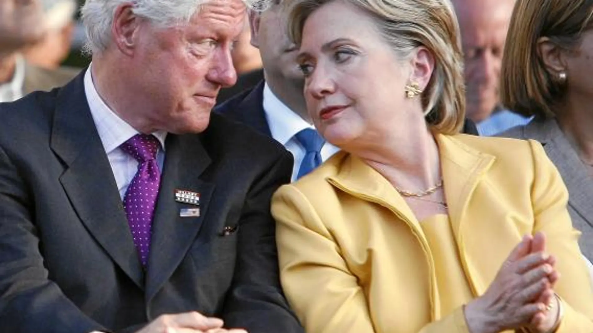 Hillary ignoró a su marido durante el funeral del ex gobernador Mario Cuomo
