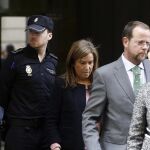 La exministra de Sanidad Ana Mato, a su salida de la Audiencia Nacional.