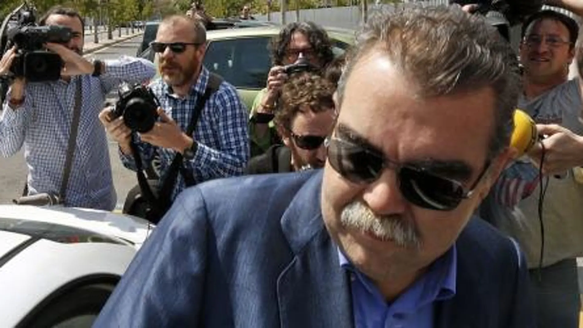 Soler, a su salida de las dependencias judiciales valencianas después de que el juzgado de Instrucción número 12 acordase hoy su libertad provisional.