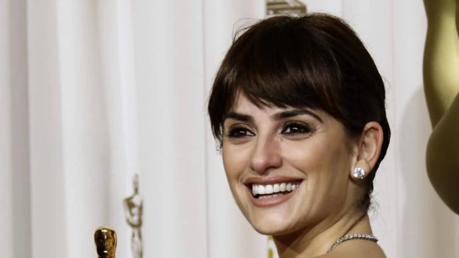 Penélope Cruz, en la gala de 2009, cuando recibió el premio a Mejor Actriz de Reparto por Vicky Cristina Barcelona.