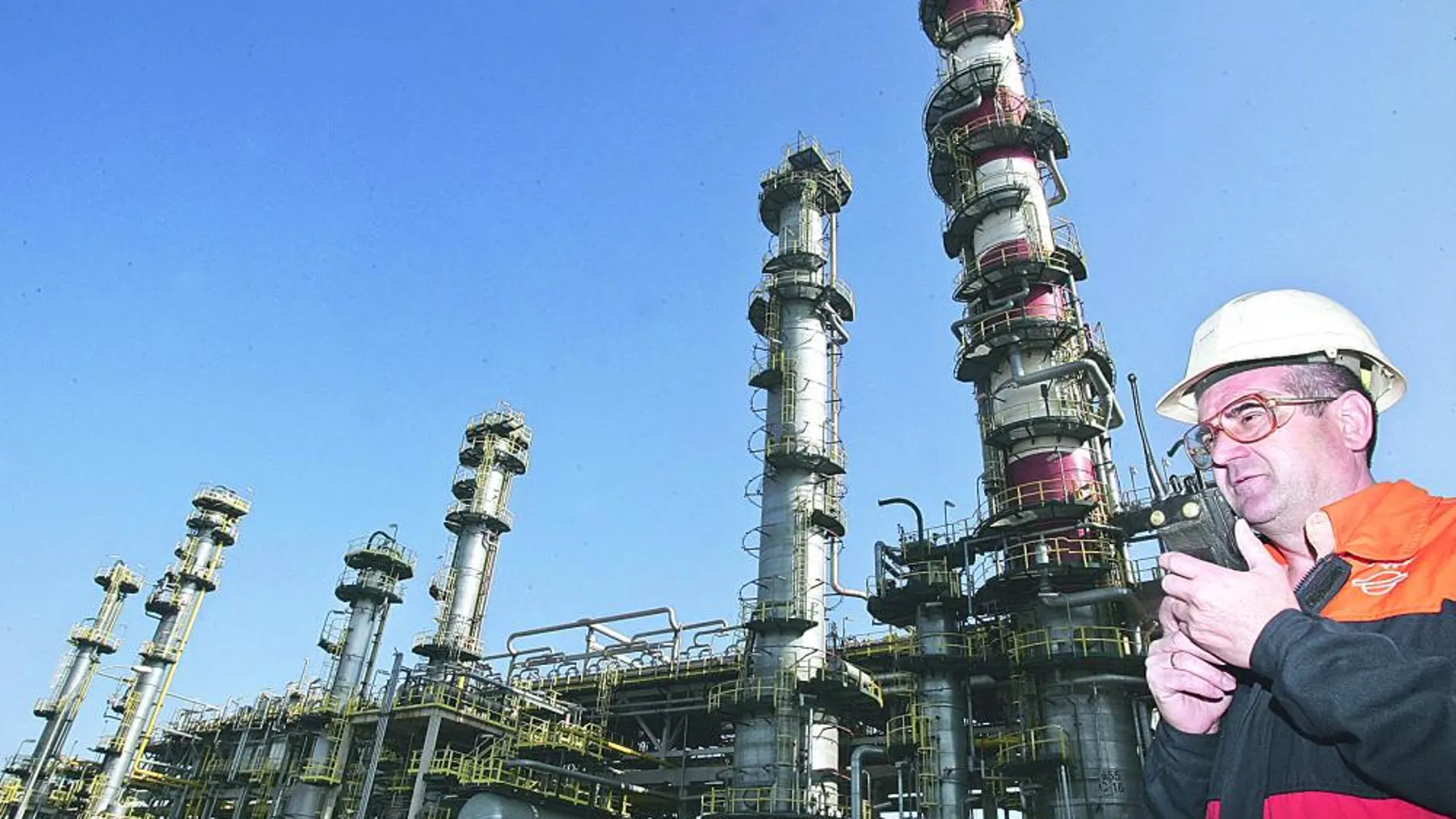 Repsol es la compañía del Ibex 35 que más se financia a través de bonos.