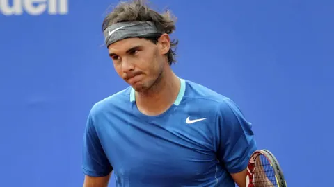 Nadal se lamenta por la pérdida de un punto durante el partido de cuartos contra Almagro, que a la postre perdió
