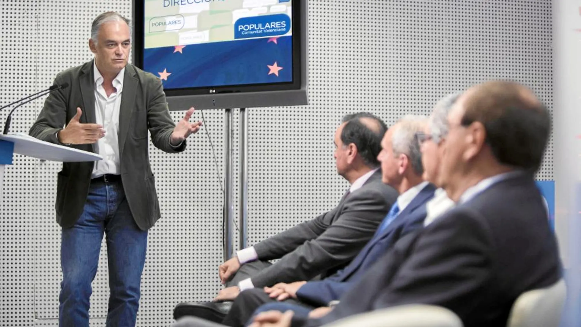 El número dos de la candidatura del PP a las europeas, Esteban González Pons, ayer en el Foro Europeo de Agricultura