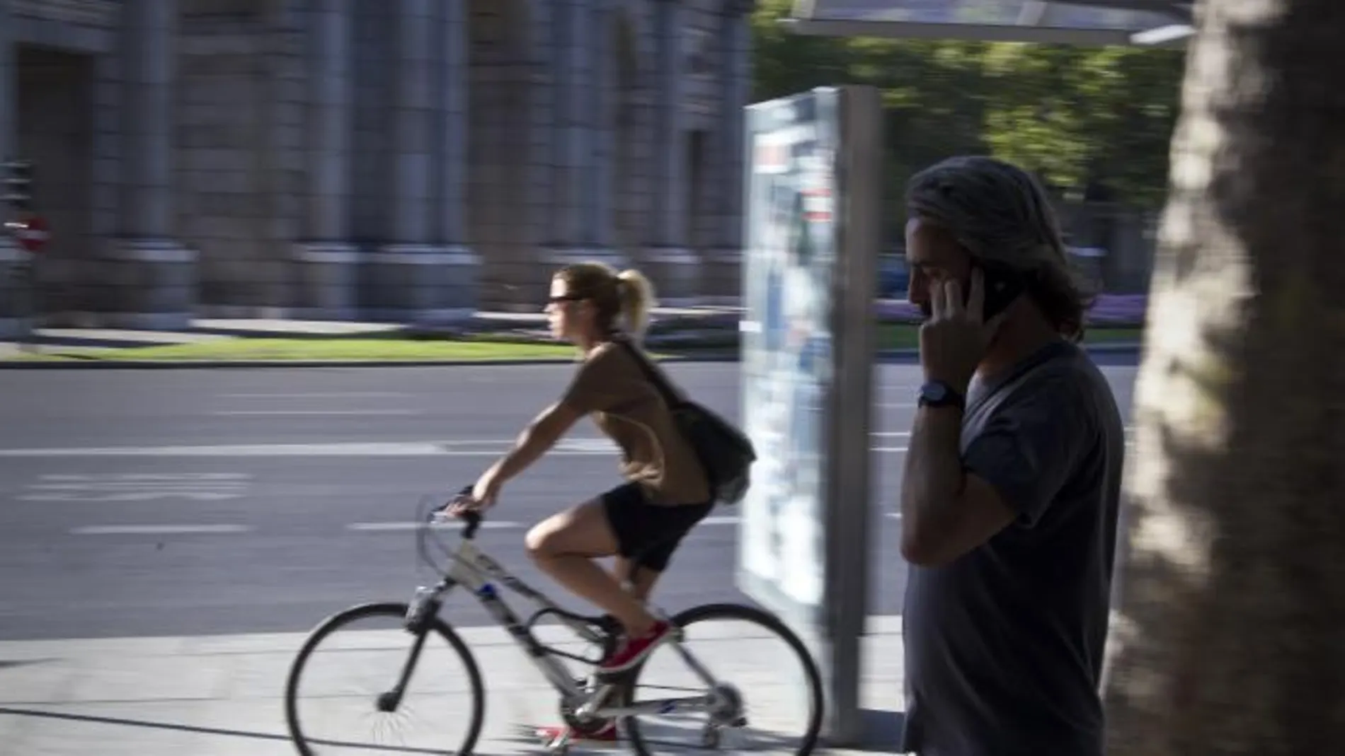 Son pocos los que se atreven a usar la bici por Madrid