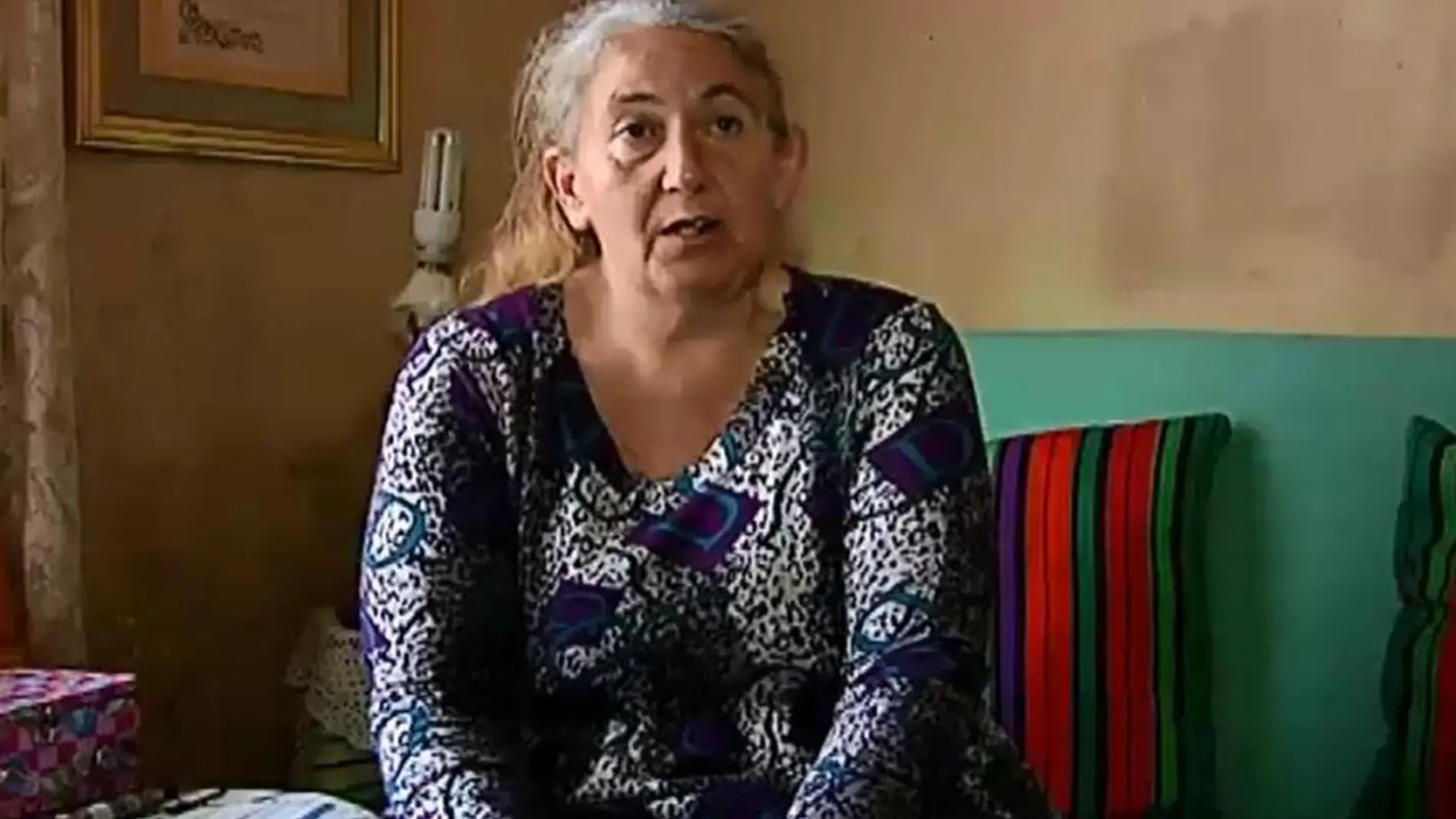 Gloria sufre fuertes dolores y debe tomar 13 pastillas diarias
