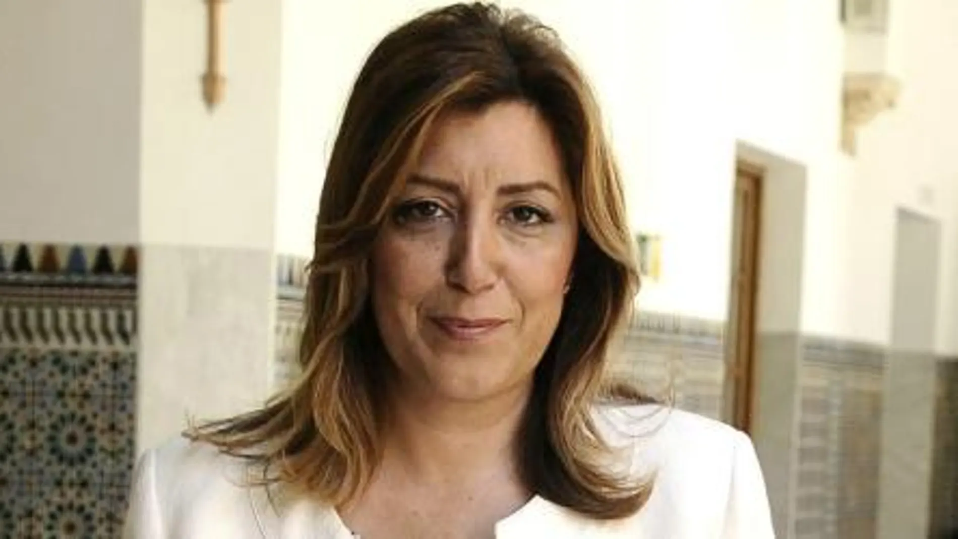 La presidenta de la Junta de Andalucía, Susana Díaz, a su llegada esta mañana al plenario del Parlamento donde se celebro la sesión de control al gobierno.