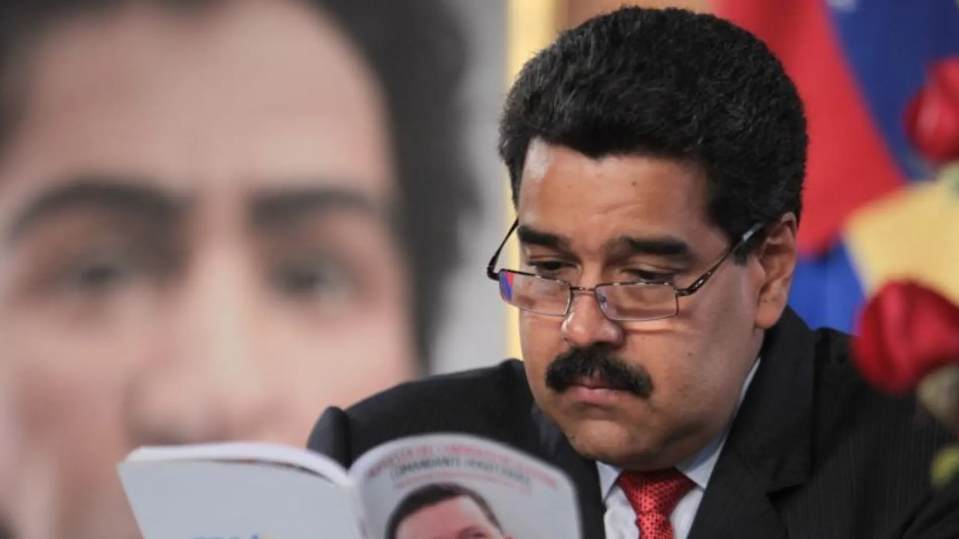 Maduro busca reforzar su imagen con un cambio de ministros