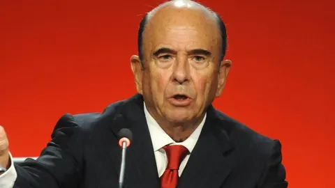 Emilio Botin ha defendido la labor del Banco de España