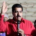 Fotografía cedida por Miraflores del vicepresidente de Venezuela, Nicolás Maduro,