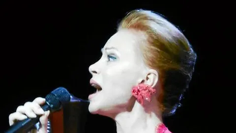 Paloma San Basilio